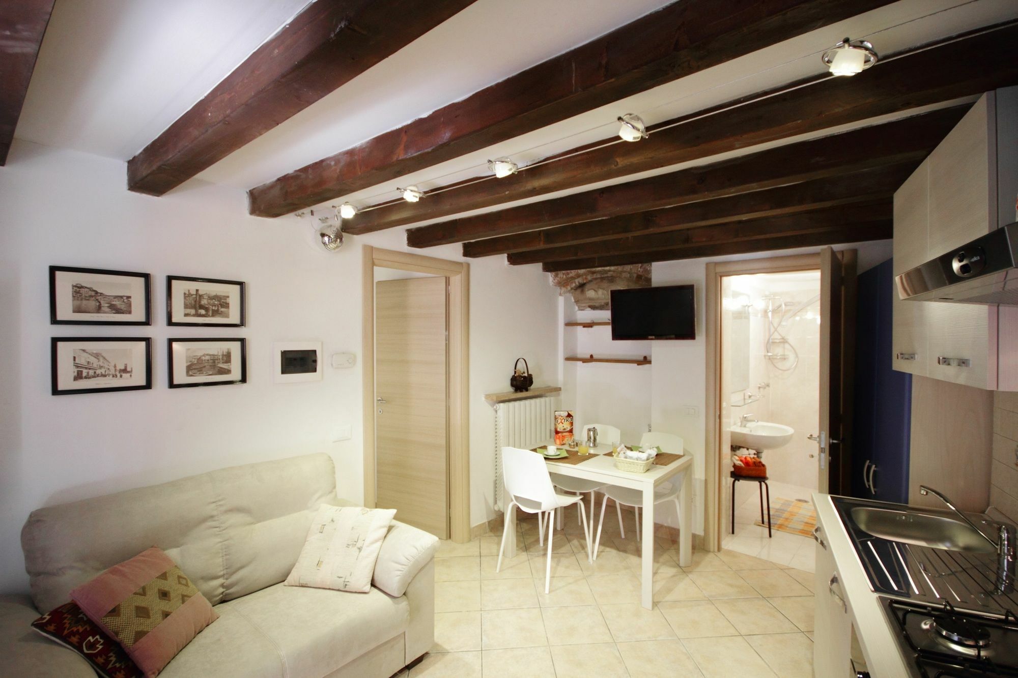 Residenza Anna Apartment Verona Exterior foto